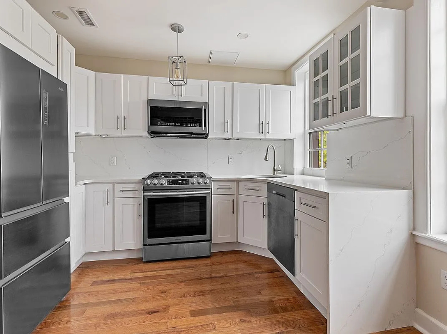 picture of the 1 bedroom apartment in 214 west 102 in manhattan 6